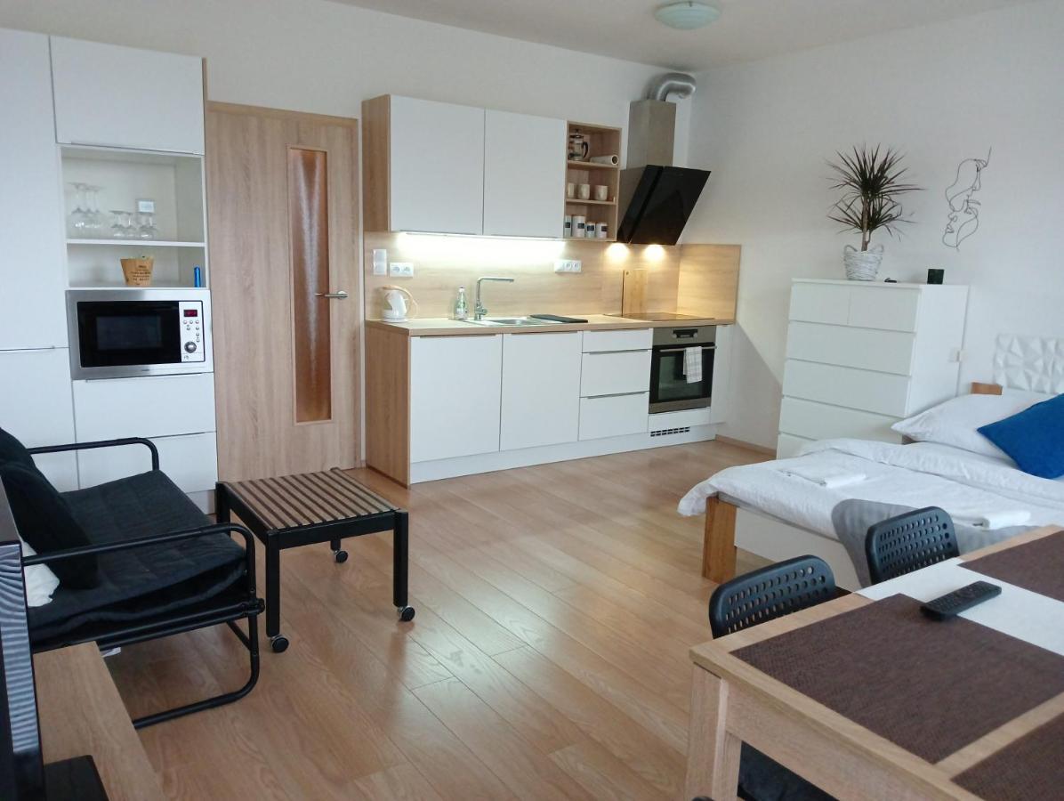Apartman Bystrc Brno Eksteriør billede